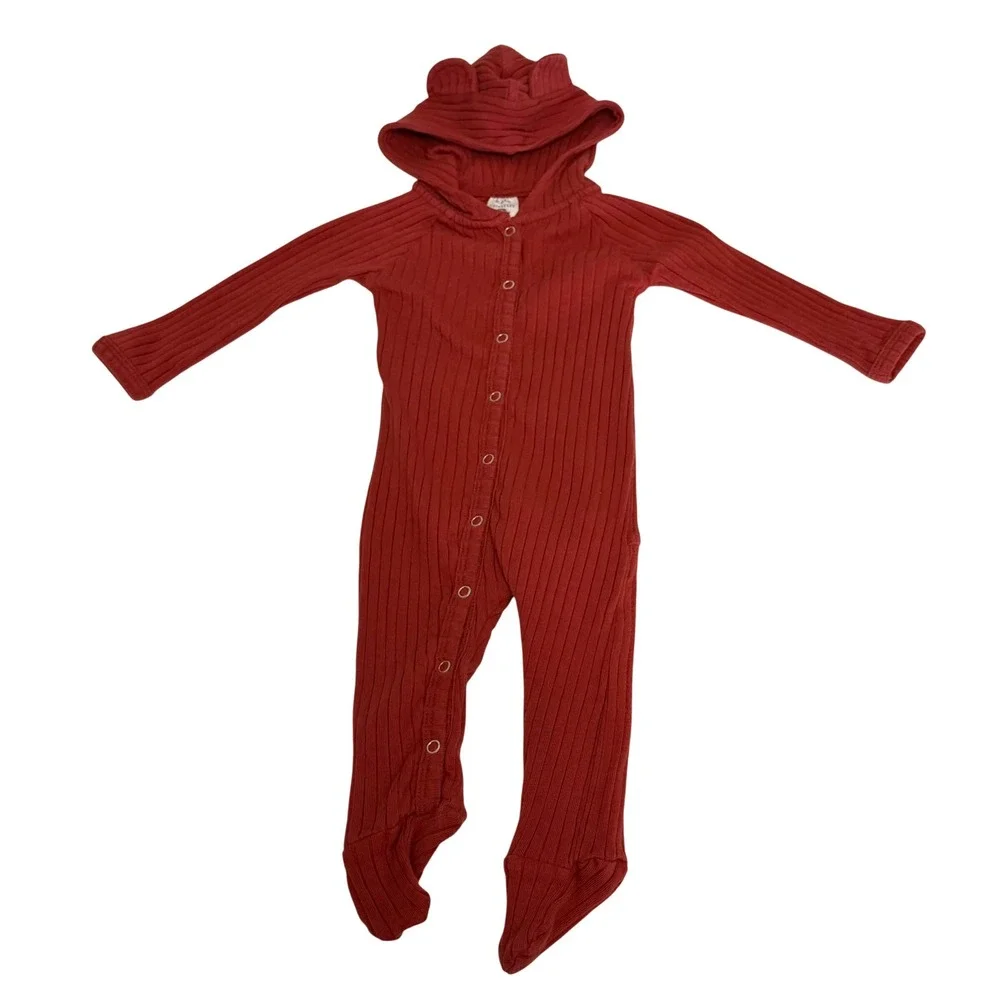 Kate Quinn Red Ribbed Organic Cotton Bear Ear Hooded Footie Romper 0-3M